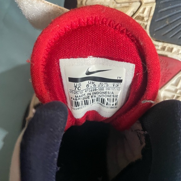 Toddler Nike sneakers - Picture 4 of 4